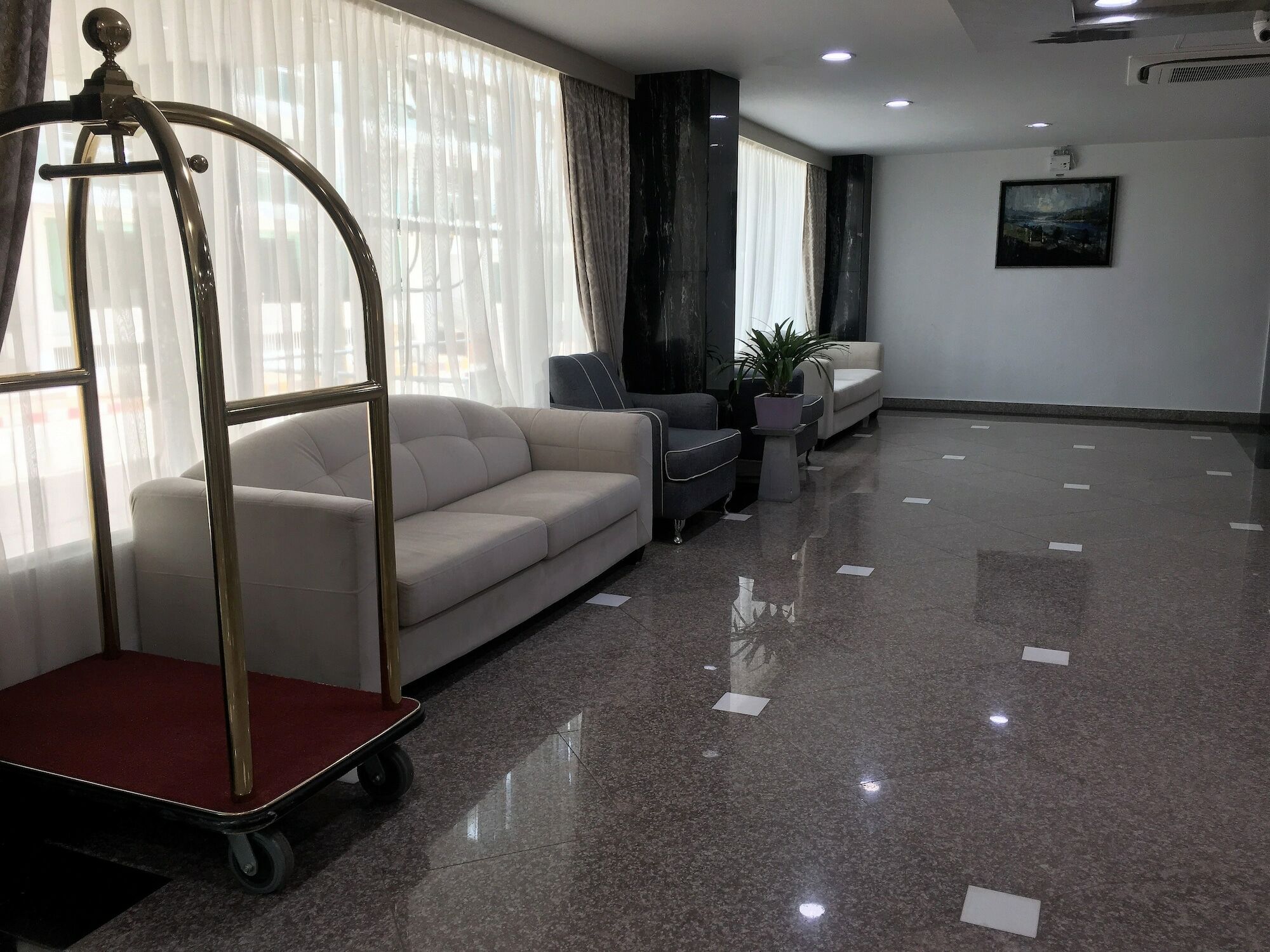 M Soho Danok Hotel Szadau Kültér fotó