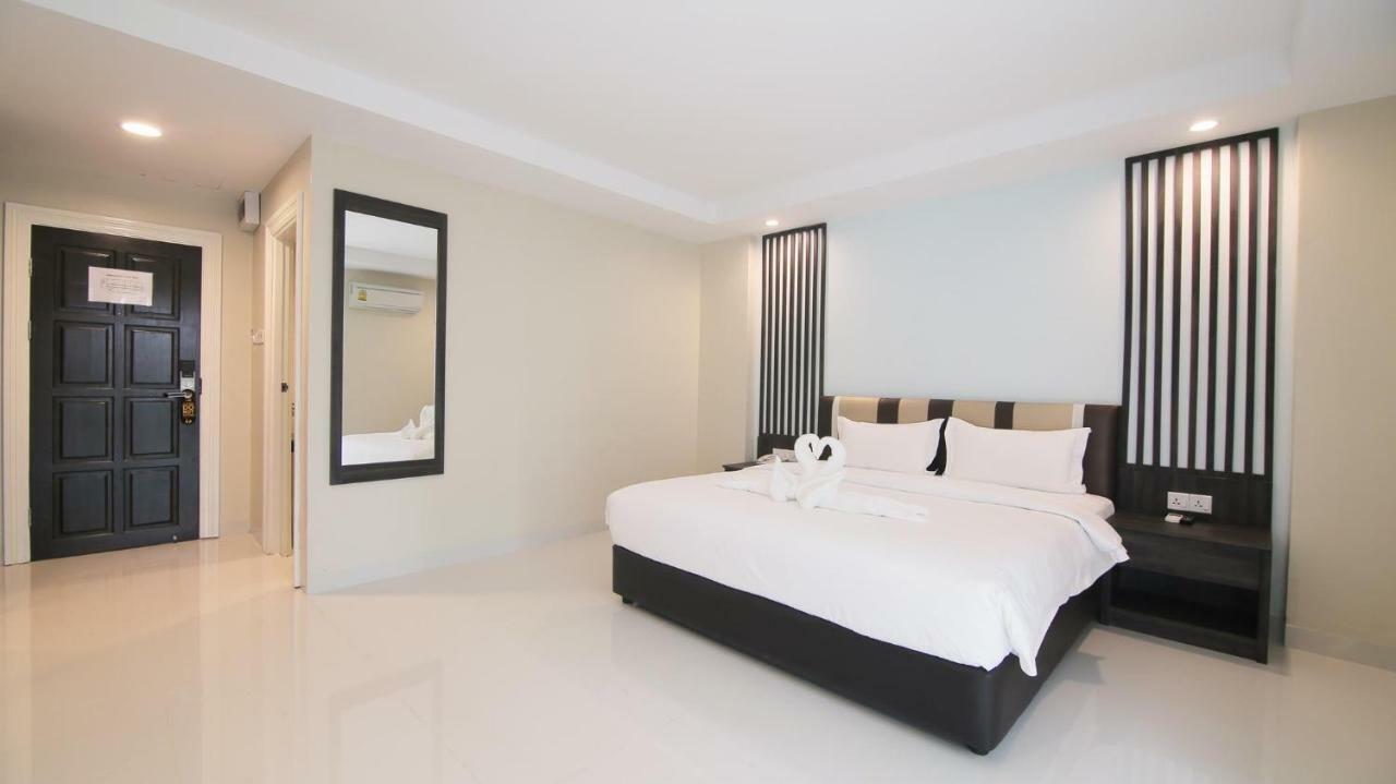 M Soho Danok Hotel Szadau Kültér fotó
