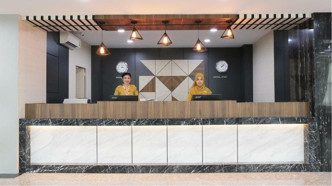 M Soho Danok Hotel Szadau Kültér fotó